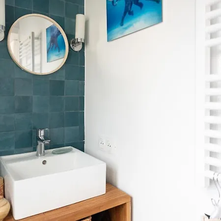 Cozy Nest Near Montmartre Paris