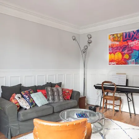 Cozy Nest Near Montmartre Paris